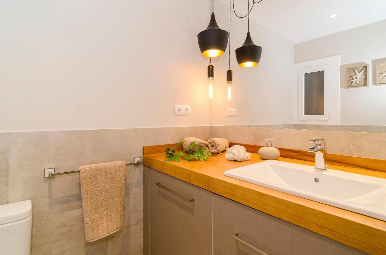 Sitges Spaces Deluxe Centre Apartment Exterior photo