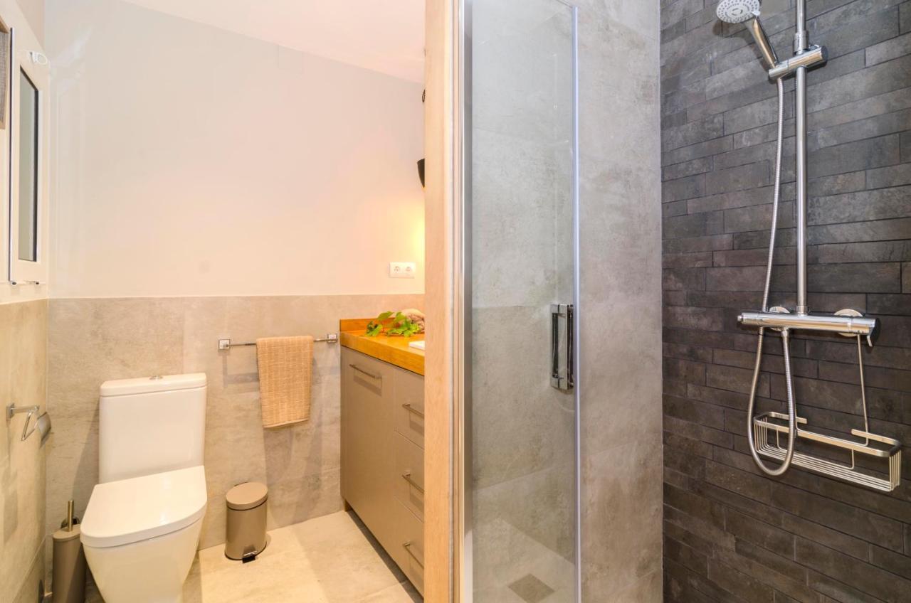 Sitges Spaces Deluxe Centre Apartment Exterior photo